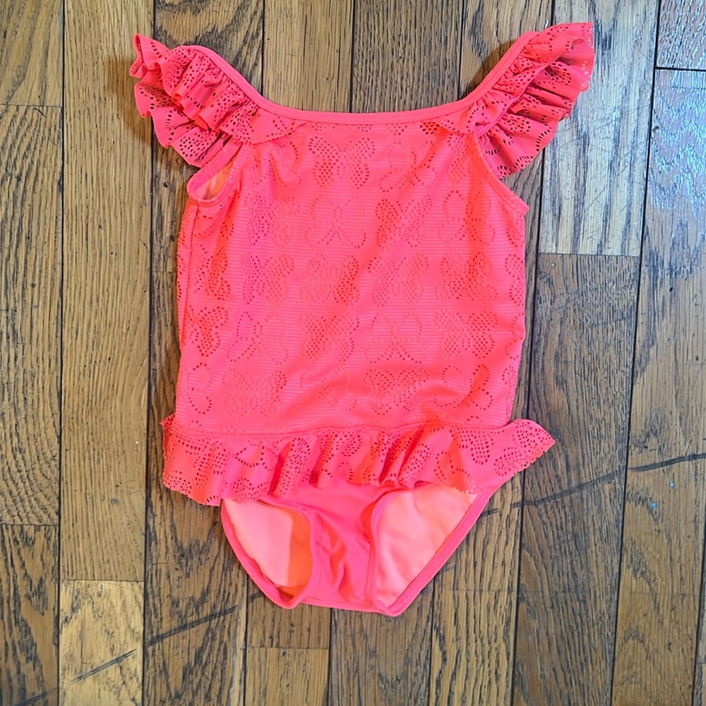 Girls swim suit size 5t